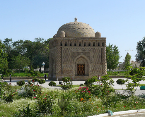 construit vers 900, à l'époque du règne d’Ismaïl Ier de la dynastie des Samanides.