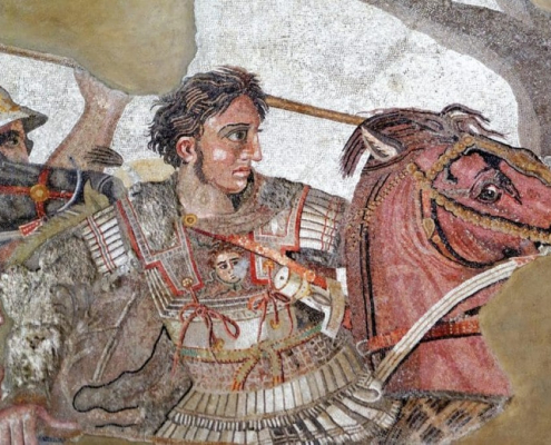 329 av. J.-C., les troupes d’Alexandre le Grand remplacent les Perses